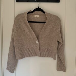 Women’s cardigan